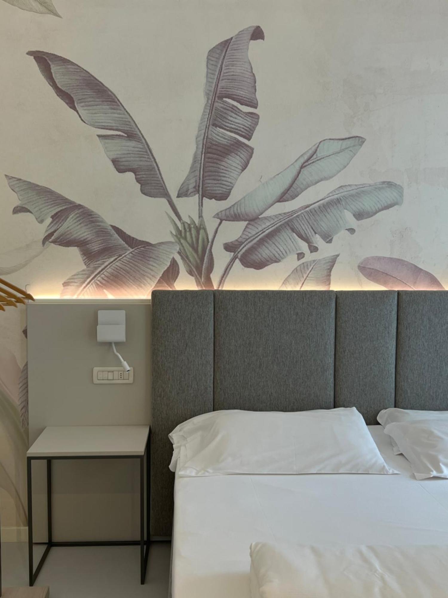 Hotel Nederland Caorle Luaran gambar