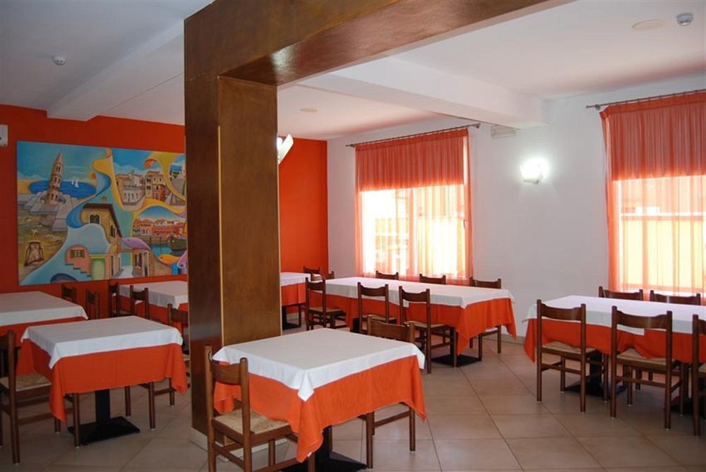 Hotel Nederland Caorle Luaran gambar